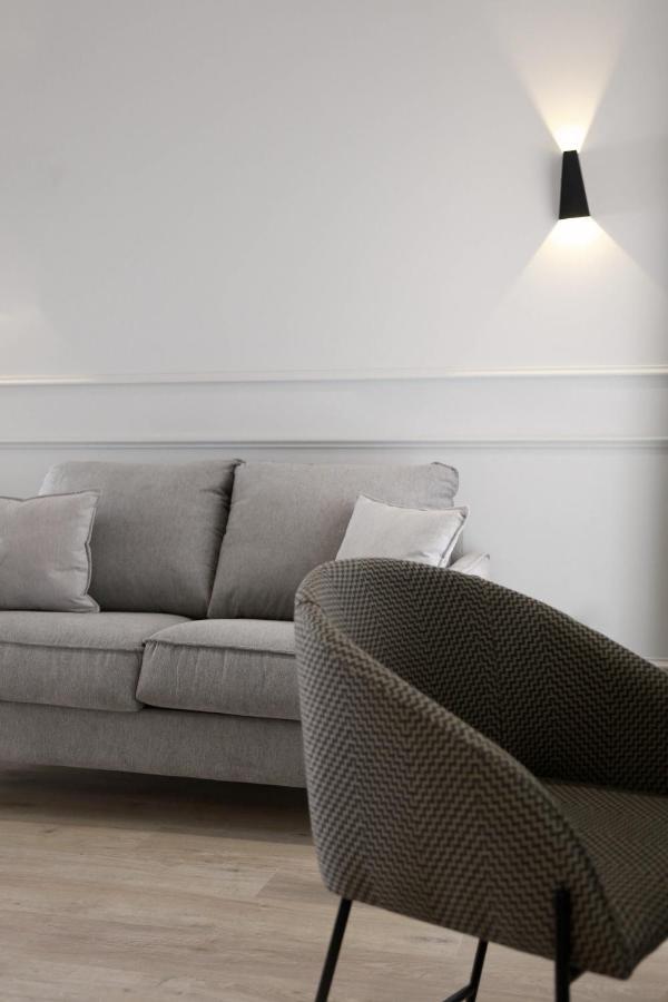 Hotel Boutique Casa Romana Villa Sevilla Bagian luar foto